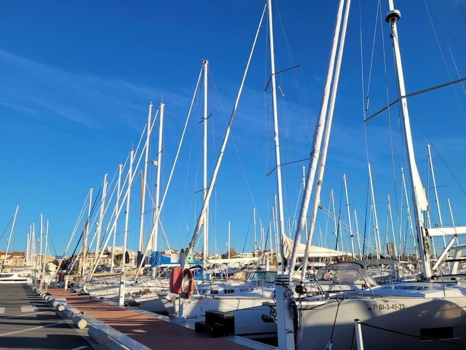 Апартаменти Cambrils Dulces Suenos Екстер'єр фото